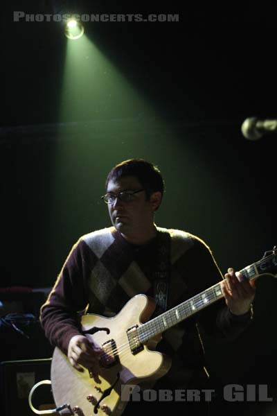 AND YOU WILL KNOW US BY THE TRAIL OF DEAD - 2007-03-11 - PARIS - Trabendo - Kevin Wayne Allen